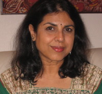 http://www.chitradivakaruni.com/images/chitra/headshot.jpg